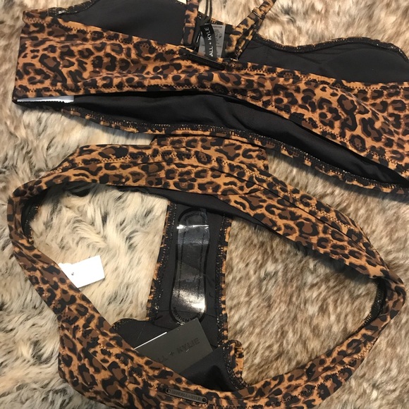 NWT Kendall Kylie Leopard High Waisted Bikini Set - Picture 7 of 7
